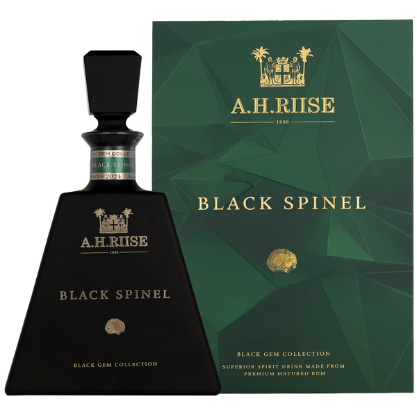 A.H. Riise Black Spinel | 46.1% | 0,70 l