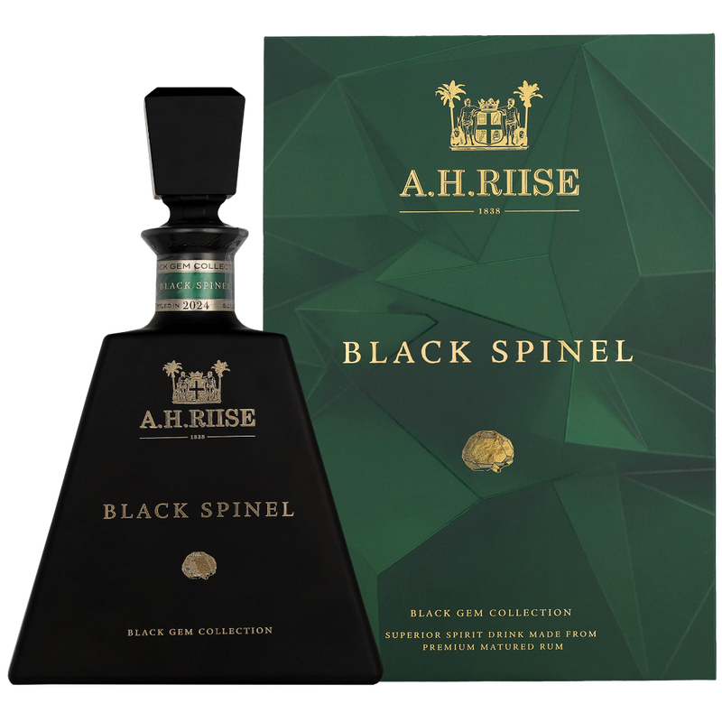 A.H. Riise Black Spinel | 46.1% | 0,70 l